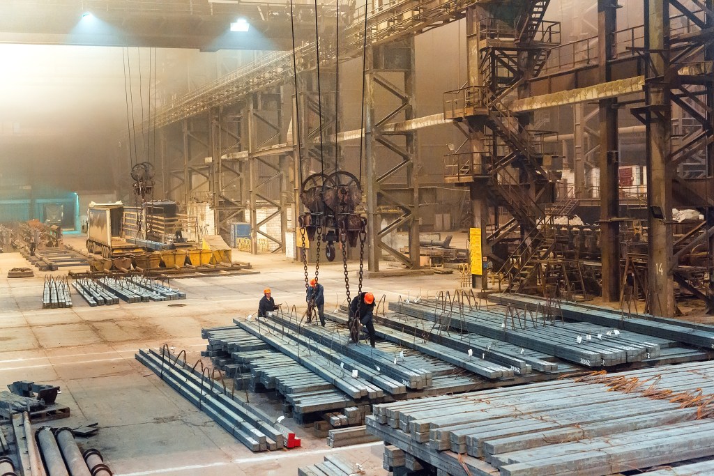 Manufacturing warehouse